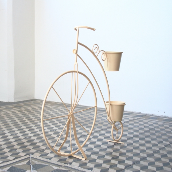 Vysoký květináč kovové kolo béžové