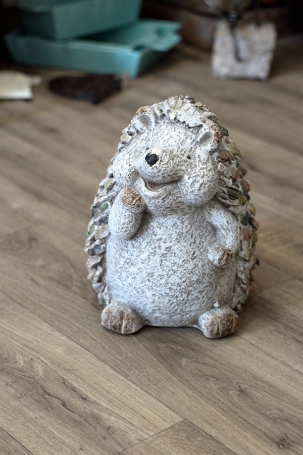 Zahradní dekorace ježek - vyřazeno