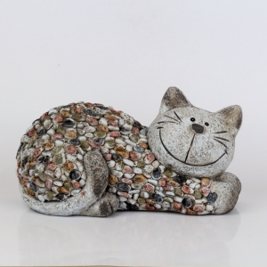 Zahradní dekorace kočka s kamínky 32x18x18cm