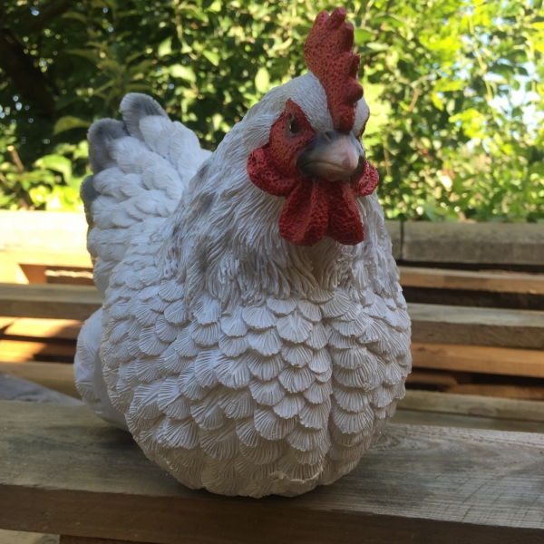 Zahradní dekorace slepice na plot bílá - vyřazeno