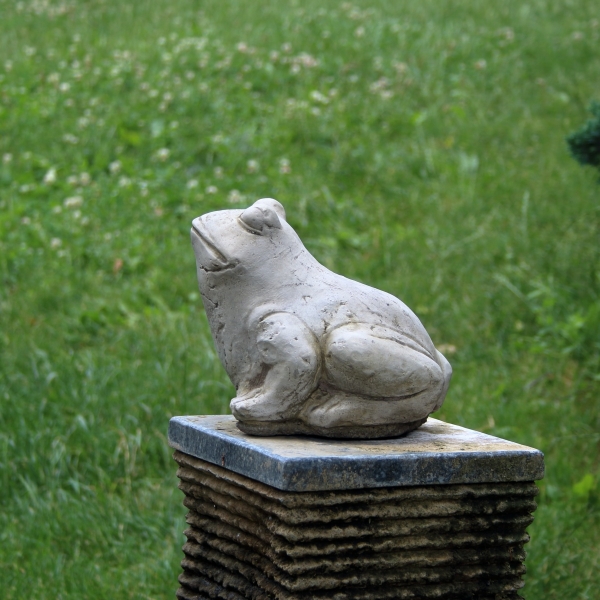 Zahradní dekorace žába 15x18x17cm