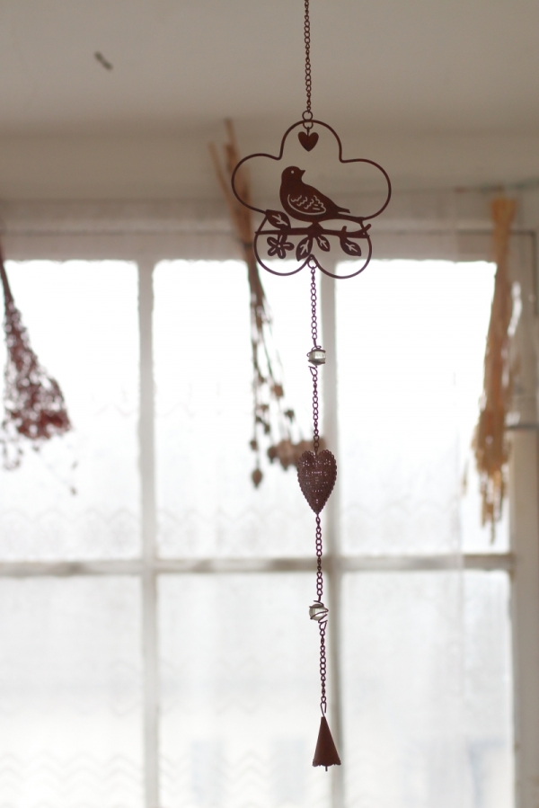 Zahradní dekorace závěs s ptáčkem 82cm květina