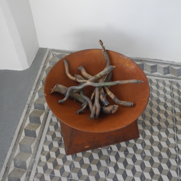 Zahradní kovové ohniště 57x33x57