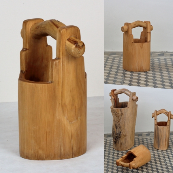 Zahradní květináč dřevěné vědro 35cm