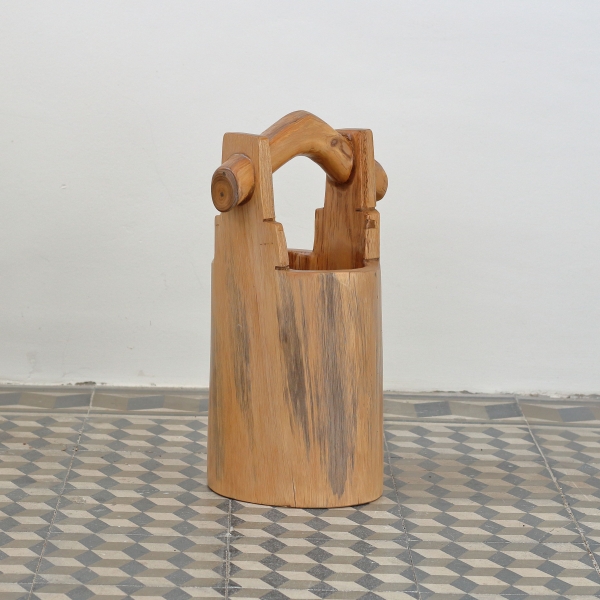 Zahradní květináč dřevěné vědro 45cm