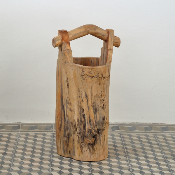 Zahradní květináč dřevěné vědro 70cm