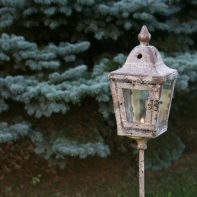 Zahradní lucerna se zápichem do trávníku 124cm