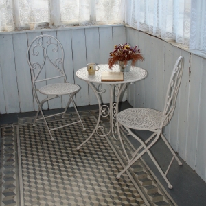 Zahradní nábytek kovový stůl a 2 židle