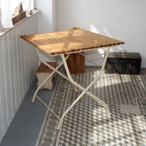 Zahradní stůl kovový skládací 