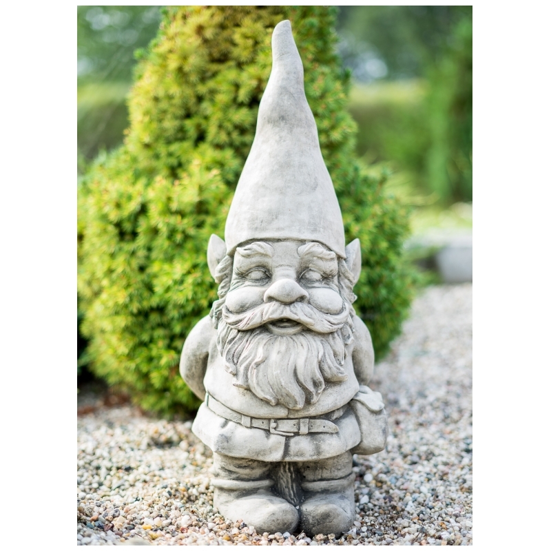 Zahradní trpaslík z betonu 20x20x54cm