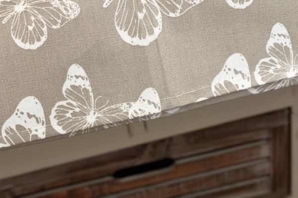 Zahradní ubrus omyvatelný motýli 170x140cm