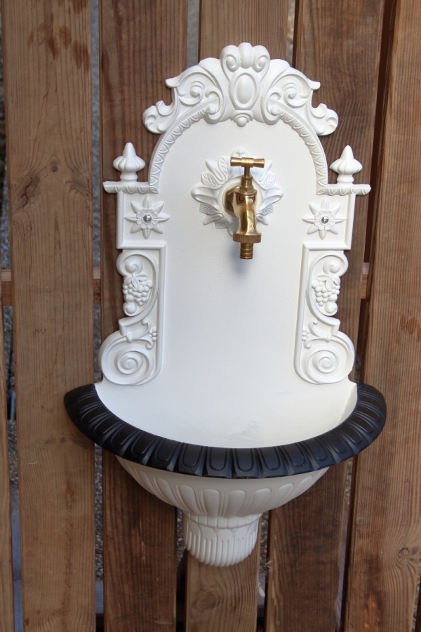 Zahradní umyvadlo na zeď 37x61x19cm