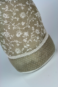 Zarážka za dveře krémová 25cm