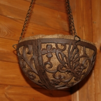 Závěs na květiny s motýlem 