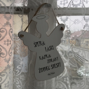 Závěsná dekorace anděl Špetka lásky 24,5cm