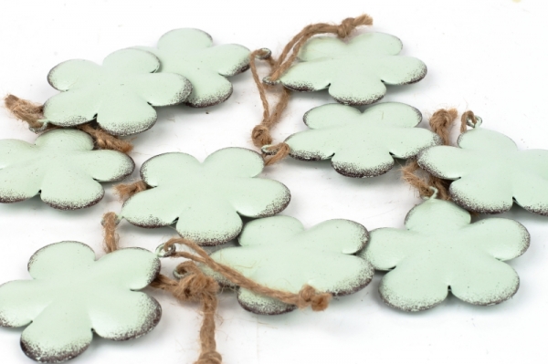 Závěsná kovová dekorace květina mint 5,5cm