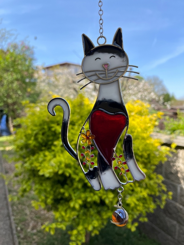 Závěsná skleněná dekorace do okna kočka 30cm typ2