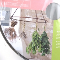 Závěsný kruh na sušení bylinek 30cm- VYŘAZENO dek4918