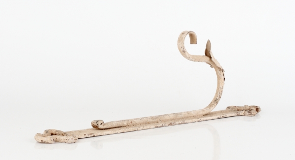 Zdobená kovová konzole na zeď 45cm