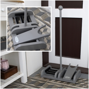 Zouvák s čističem na boty šedý Esschets Garden 80cm