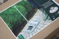 Zouvák s čističem na boty šedý Esschets Garden 80cm