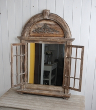 Zrcadlo s okenicemi hnědé 91x62cm