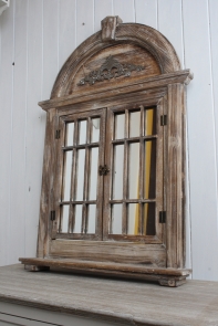 Zrcadlo s okenicemi hnědé 91x62cm