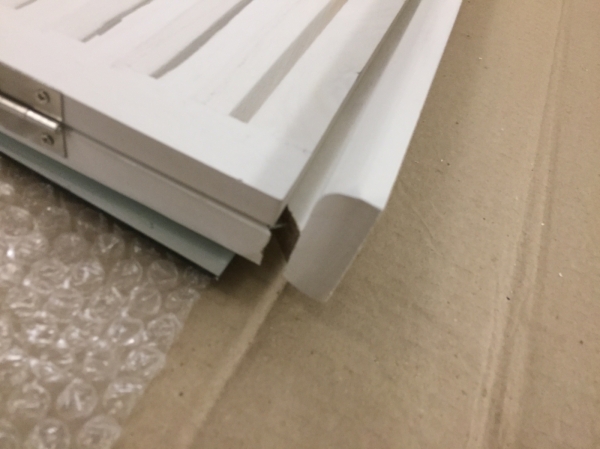 Zrcadlo s okenicemi - vyřazeno rozklíženo