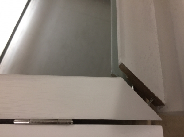 Zrcadlo s okenicemi - vyřazeno rozklíženo