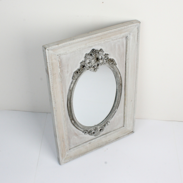 Zrcadlo s plastickým zdobením 63x44cm