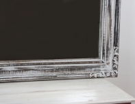 Zrcadlo s šedým rámem a zdobenými rohy 70x160cm