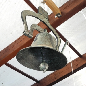 Zvon do zvoničky s velkým srdcem